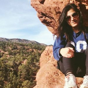 Meet your Posher, Roya